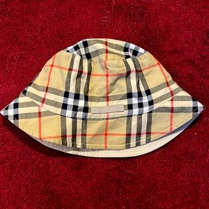 Burberry Reversible Bucket Hat